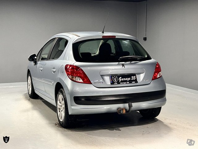 Peugeot 207 12