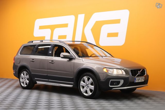 Volvo XC70