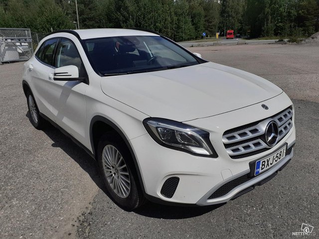 Mercedes-Benz GLA, kuva 1