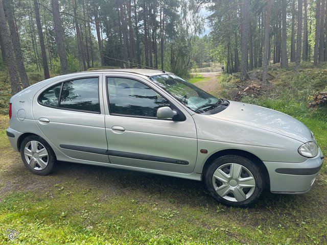 Renault Megane, kuva 1