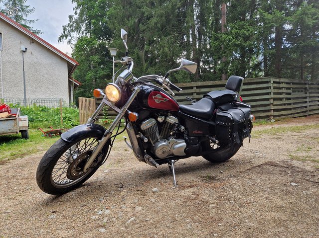 Honda Shadow VT600, kuva 1