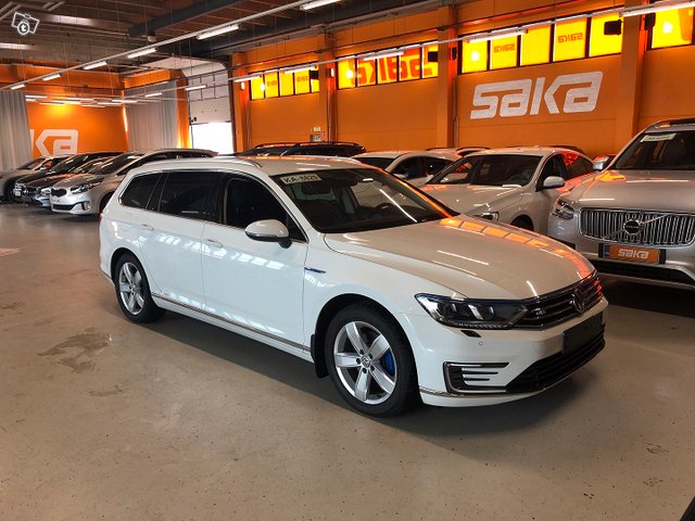 Volkswagen Passat, kuva 1