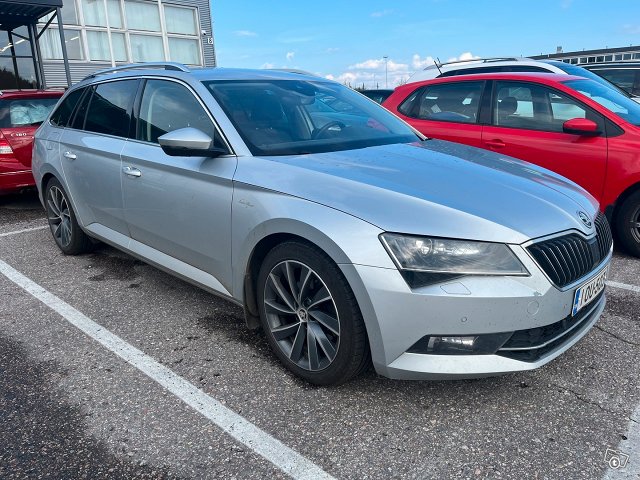 Skoda Superb, kuva 1