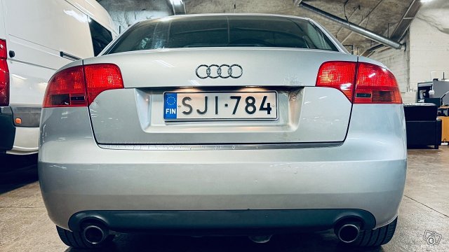 Audi A4 12