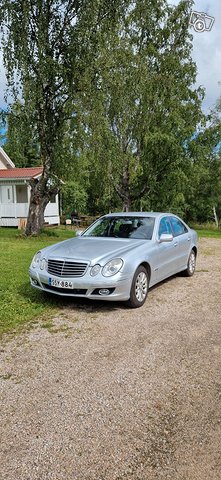 Mercedes-Benz E-sarja, kuva 1