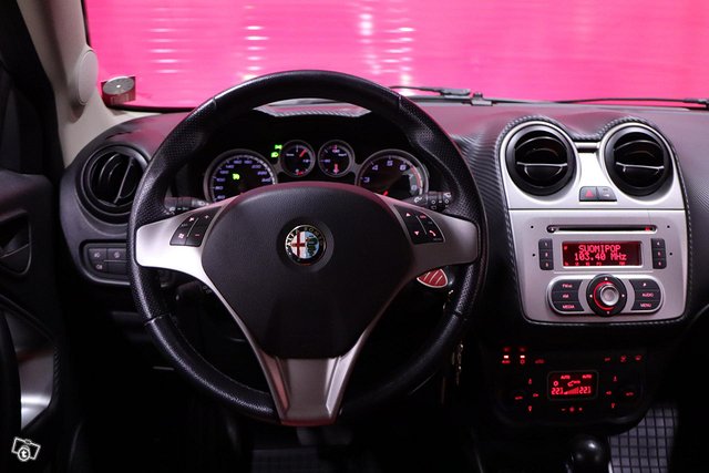 Alfa Romeo Mito 4