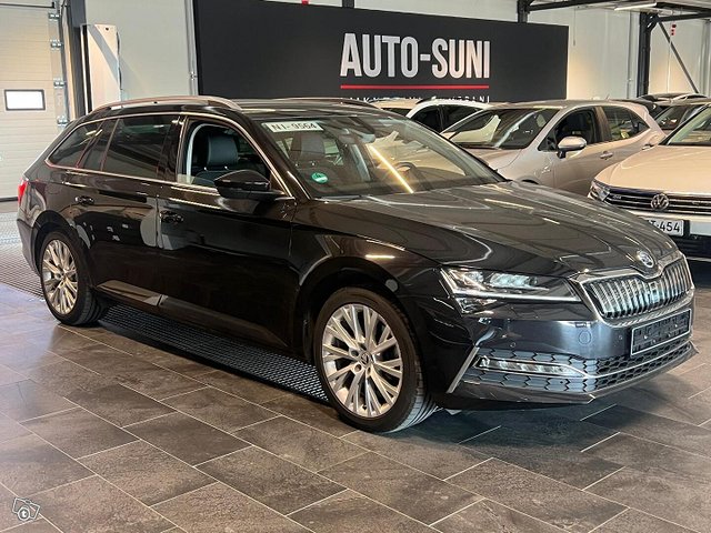 Skoda Superb, kuva 1