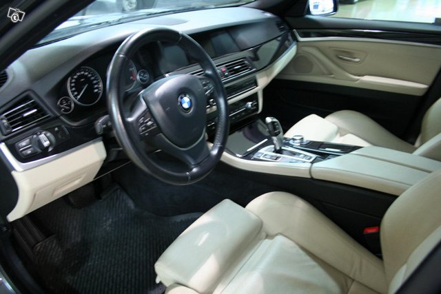 BMW 525 10