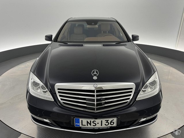 Mercedes-Benz S 5