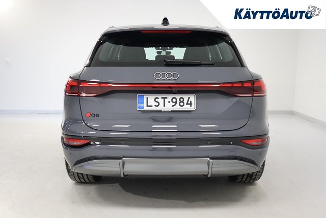 Audi Q6 E-tron 9