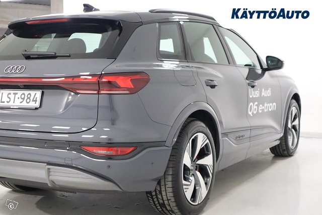 Audi Q6 E-tron 10