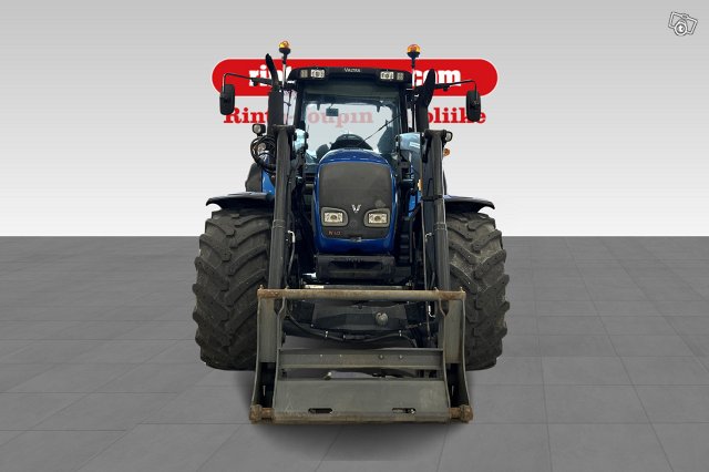 Valtra N142 2