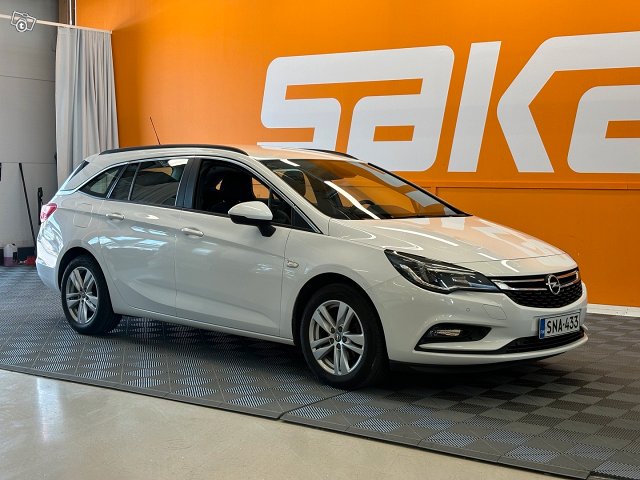 Opel Astra, kuva 1