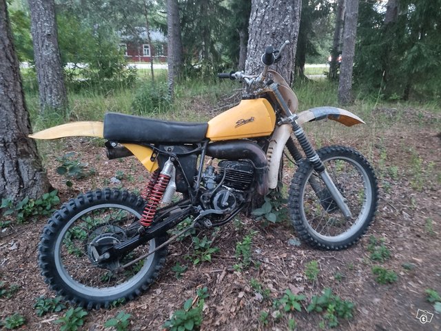 Suzuki RM 125, Ärhäkkä peli, moottori rempattu