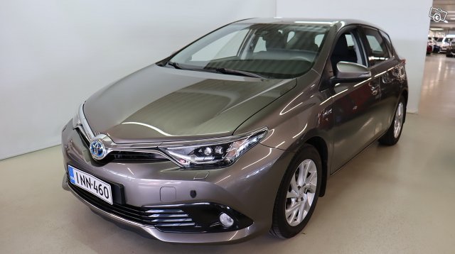 Toyota AURIS, kuva 1