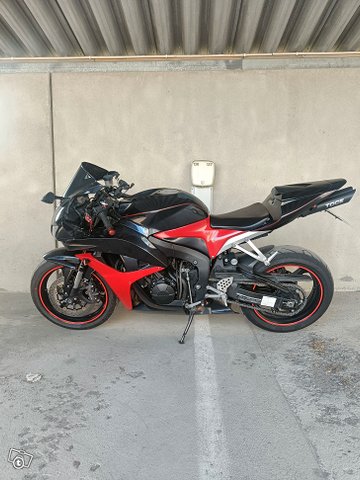 Honda cbr600rr, kuva 1