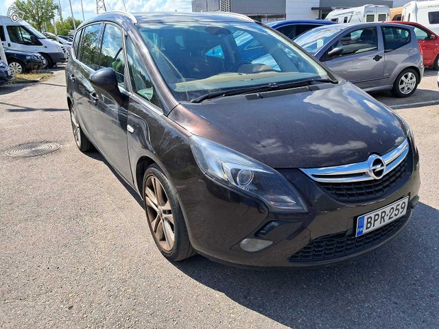 Opel Zafira Tourer, kuva 1