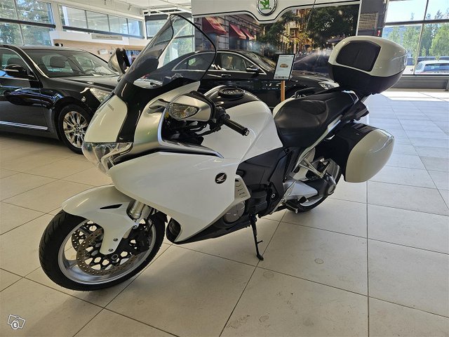 Honda VFR 1