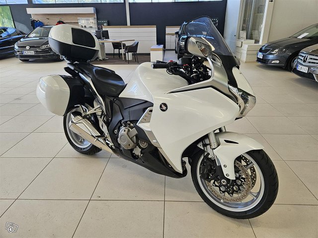 Honda VFR 2