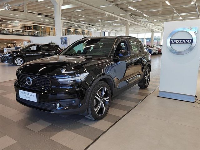 VOLVO XC40, kuva 1