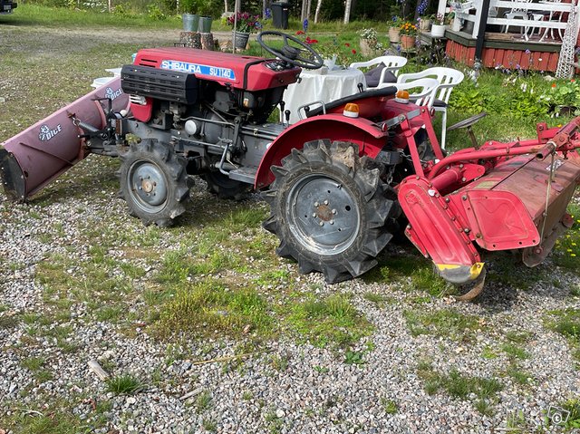 Shibaura japanilainen traktori, kuva 1