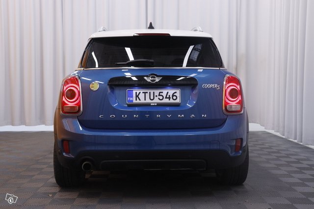 Mini Countryman 7