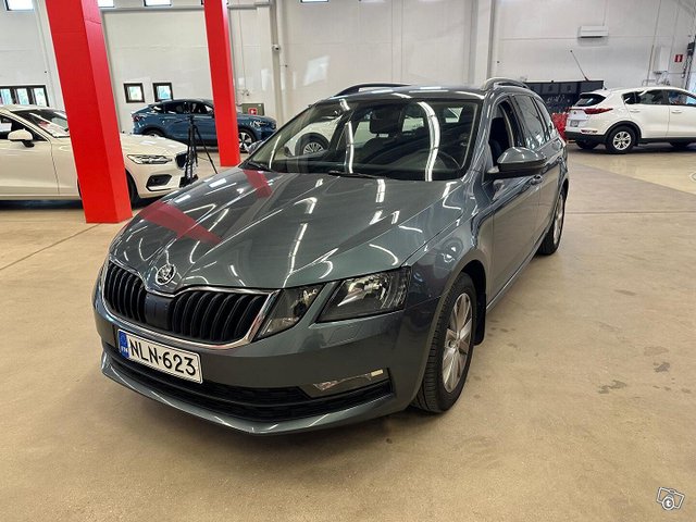 Skoda Octavia, kuva 1