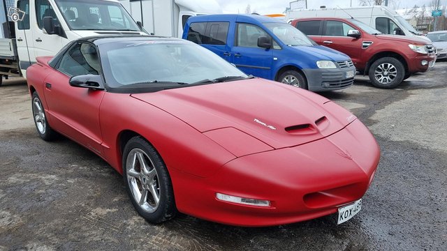 Pontiac Firebird 19