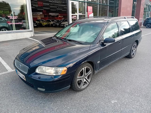 Volvo V70, kuva 1