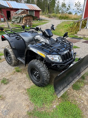 ARCTIC CAT 550 traktorimönkijä Vain 475km, kuva 1