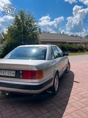 Audi 100 4