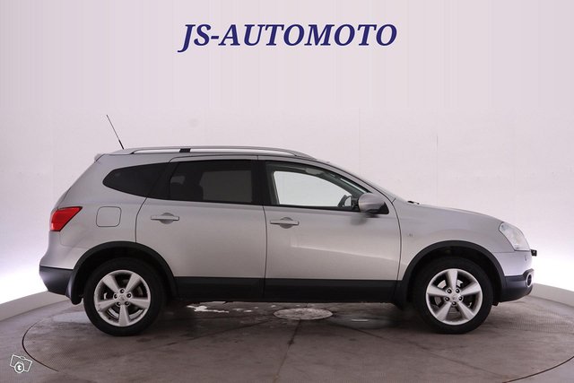 Nissan Qashqai+2 2