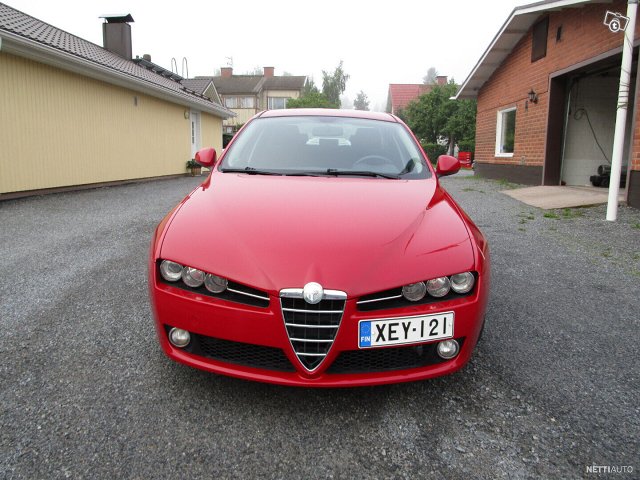 Alfa Romeo 159 3