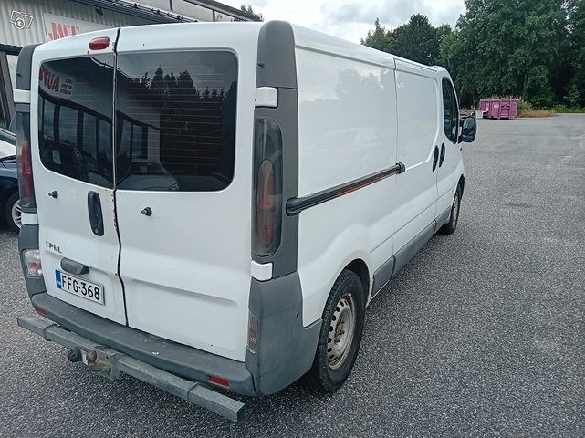 Opel Vivaro 3