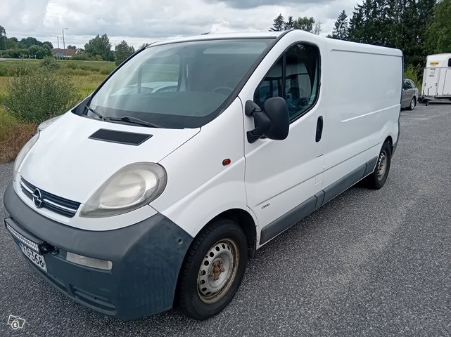 Opel Vivaro 2