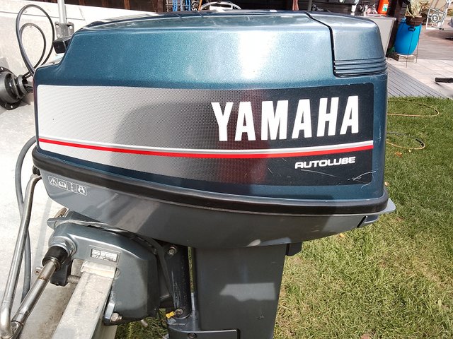 BUSTER R YAMAHA 20hv 2t autolube 2005 sähköstartti 13