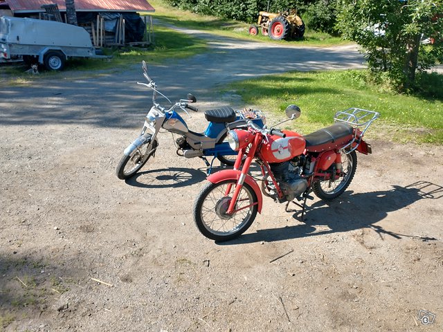 Gilera 124 Extra, kuva 1