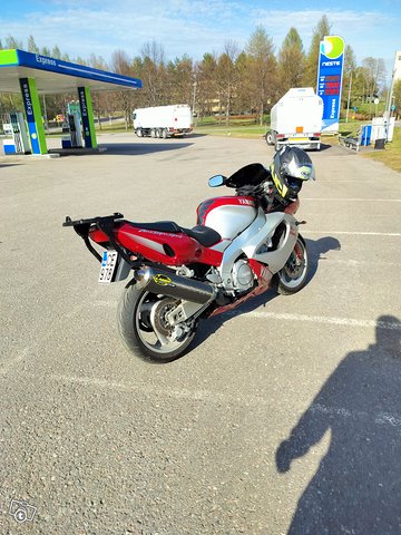 Yamaha YZF1000R Thunderace, kuva 1