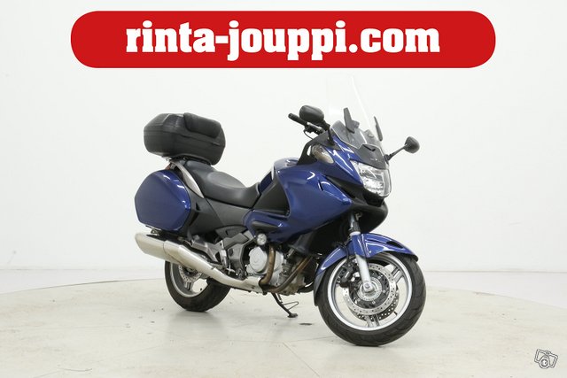 Honda NT700VA 1