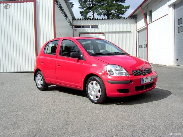 Toyota Yaris 4