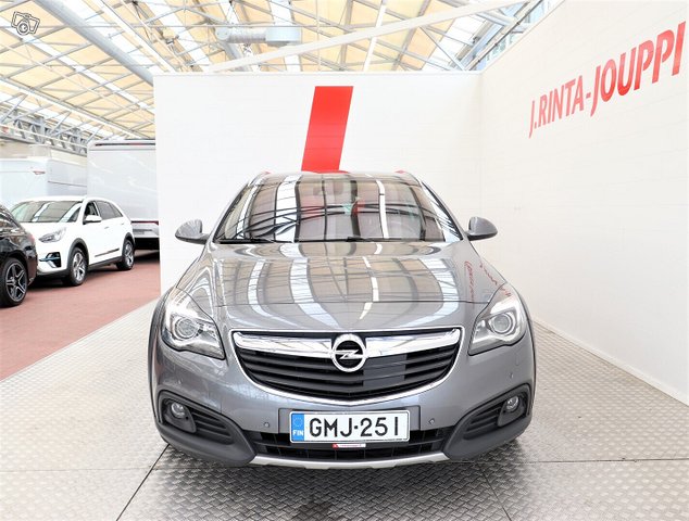 Opel Insignia 2