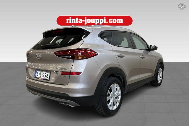 Hyundai Tucson 4