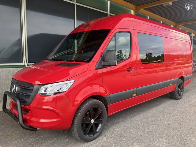 Mercedes-Benz Sprinter 4