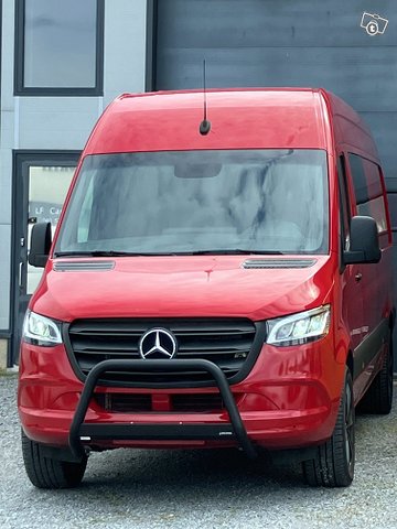 Mercedes-Benz Sprinter 22