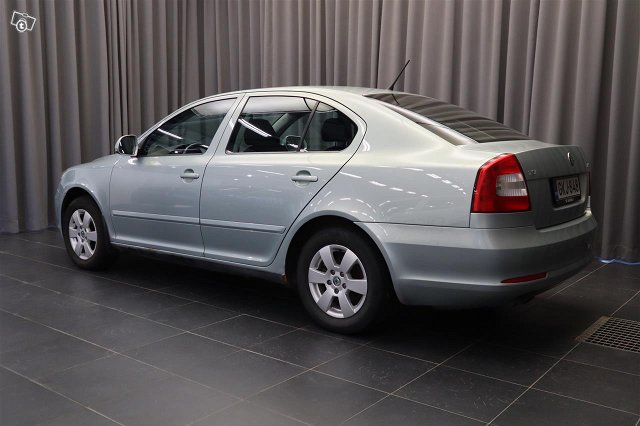 SKODA Octavia 2