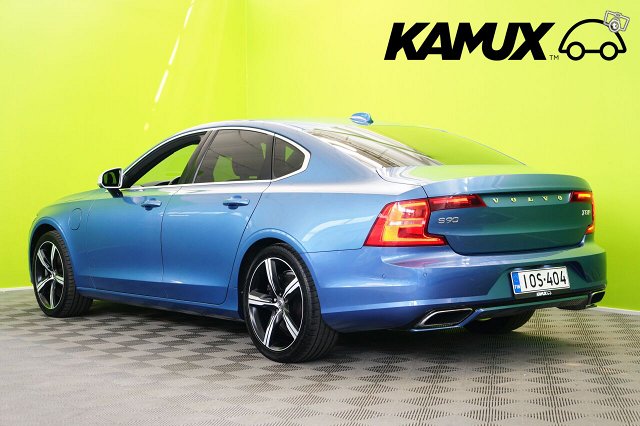 Volvo S90 9