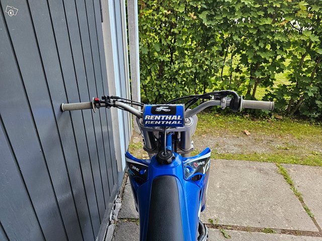 Yamaha YZ450-F 4