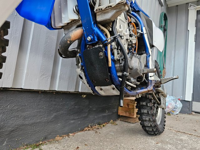 Yamaha YZ450-F 10