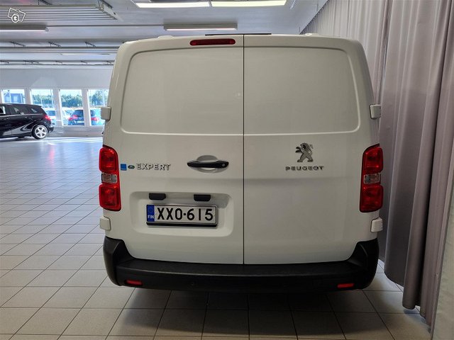 PEUGEOT E-Expert 5