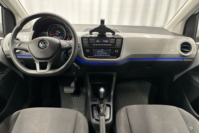 Volkswagen Up 7